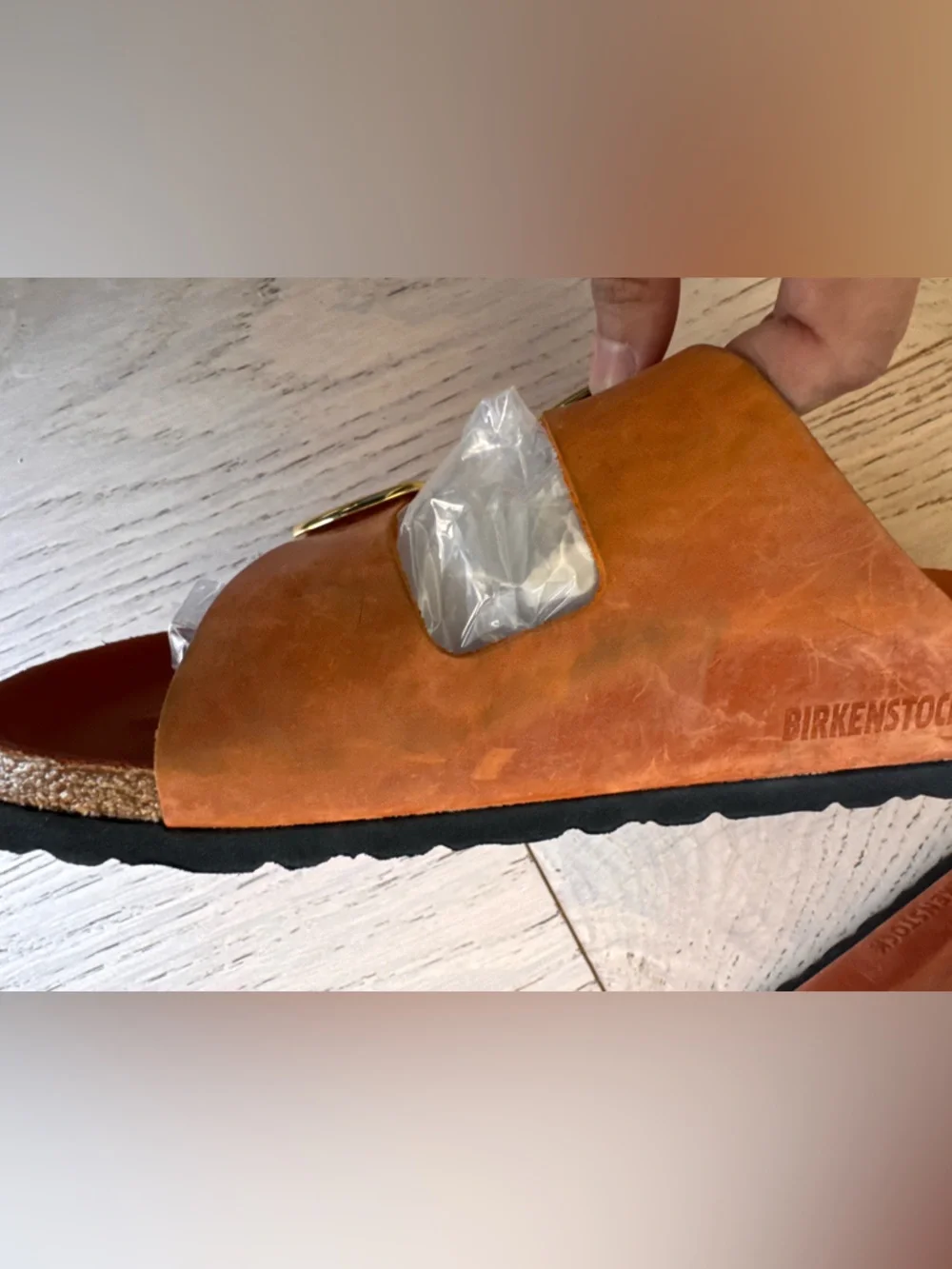 Birkenstock Arizona Big Buckle Two-Strap Sandals in Burnt Orange and Gold Sz: 39 - Picture 7 of 9